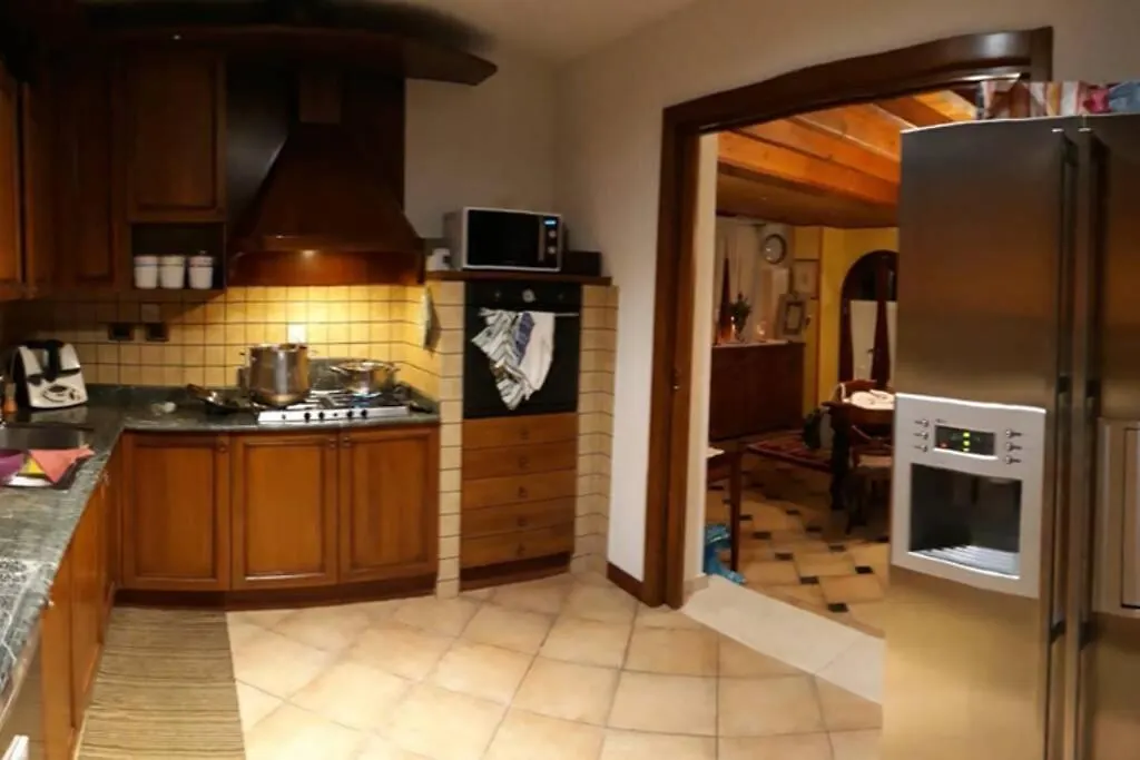 Villa Nel Verde Ai Ronchi, Gavardo. Gavardo