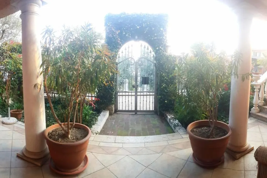 Villa Nel Verde Ai Ronchi, Gavardo. Gavardo